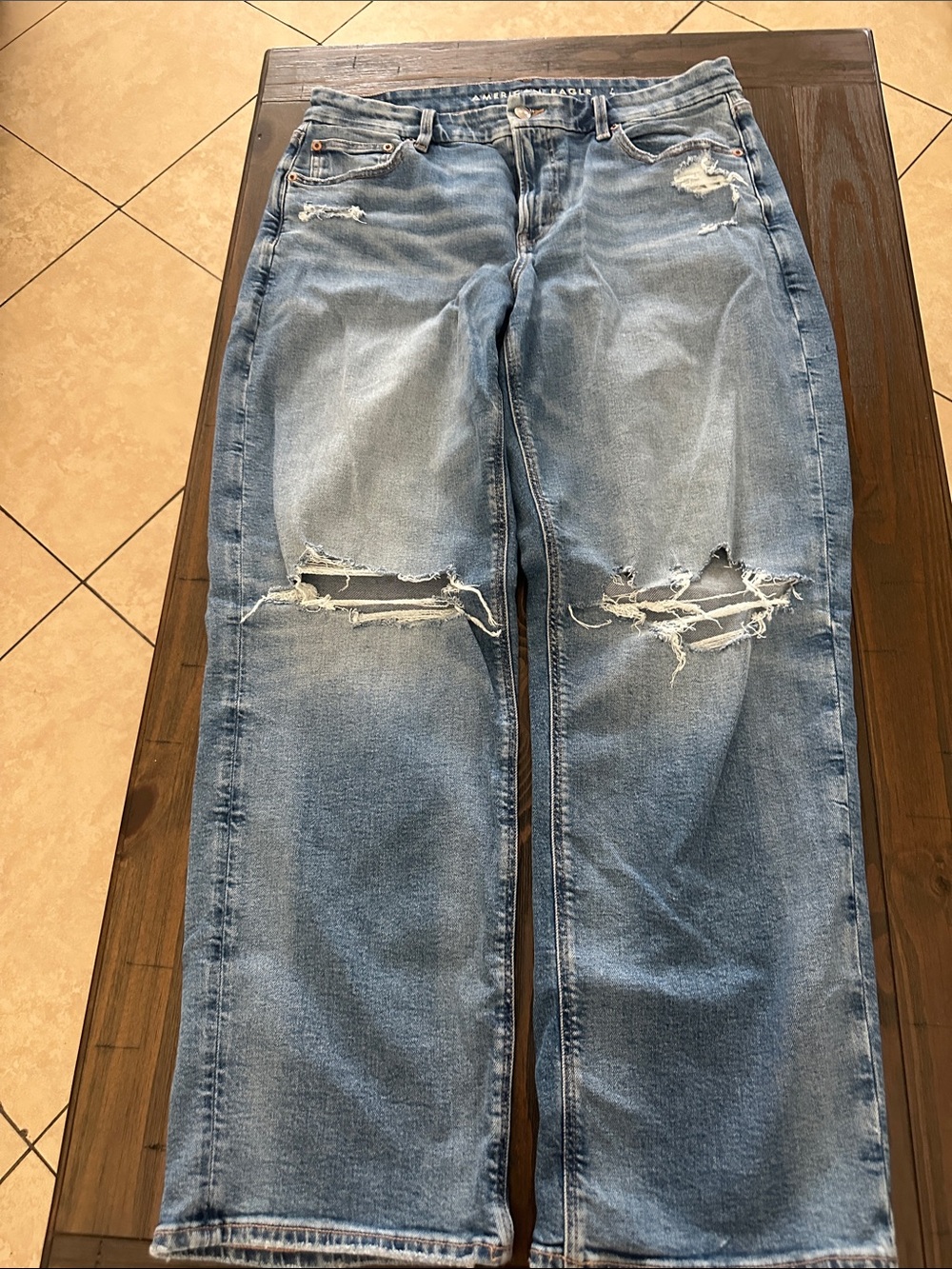 American Eagle Outfitters Light Blue Distressed Straight Leg Jeans